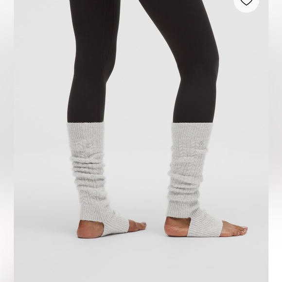 LULULEMON GRAY LEG WARMERS (NWOT) - Picture 3 of 10
